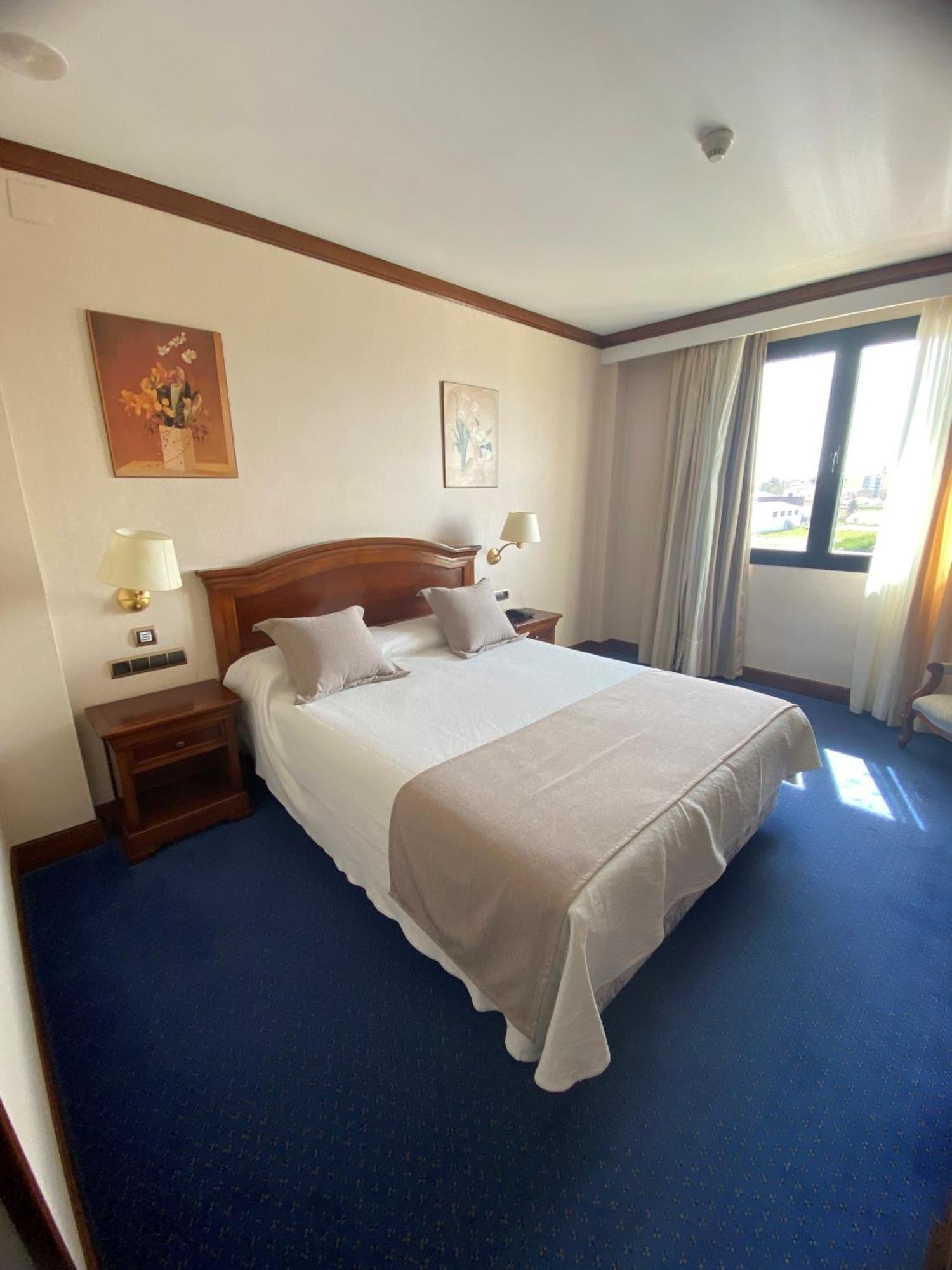 Hotel Villa De Almazán Zewnętrze zdjęcie