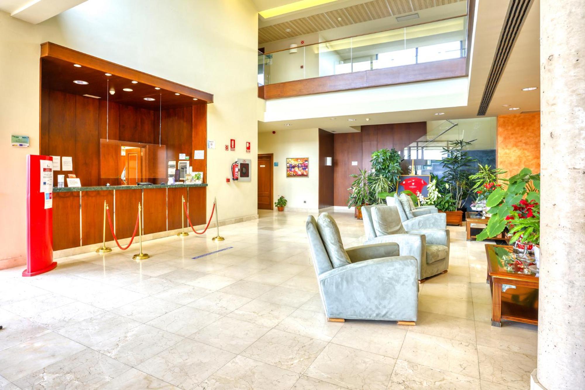 Hotel Villa De Almazán Zewnętrze zdjęcie