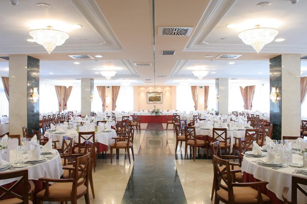 Hotel Villa De Almazán Zewnętrze zdjęcie